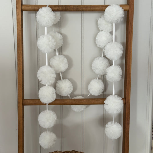 Mini Pompom - White