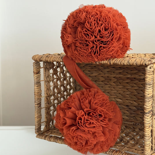Twin Pompom  - Cinnamon